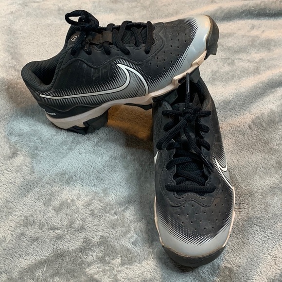 Nike Diamond Fastflex Baseball Cleats - Picture 1 of 8